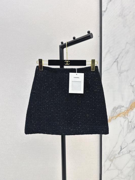 Ch 25ss rhinestone short skirt