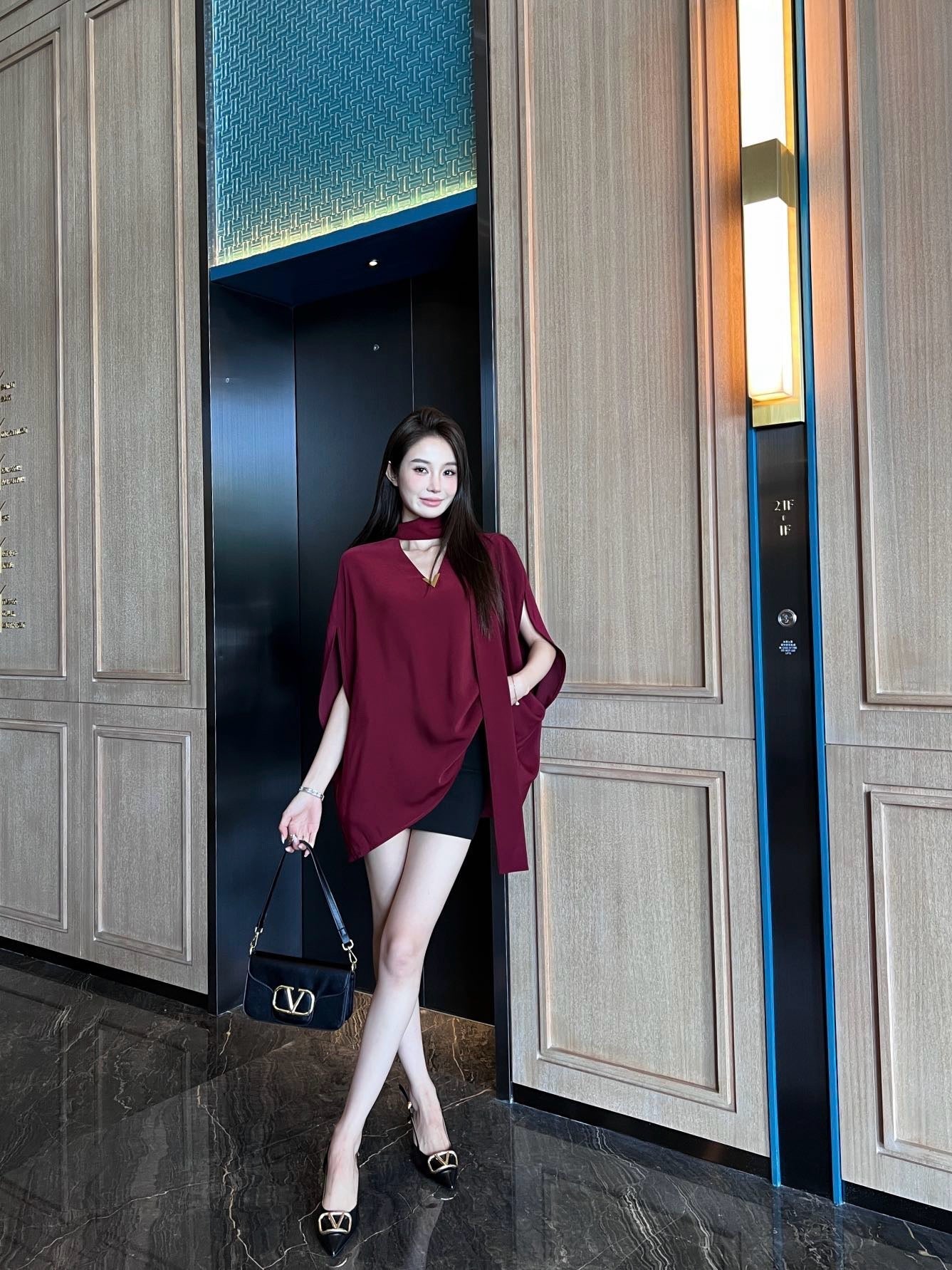 Val 25ss cape shirt