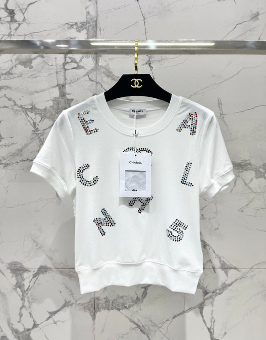 ch 25ss rhinestone t-shirt