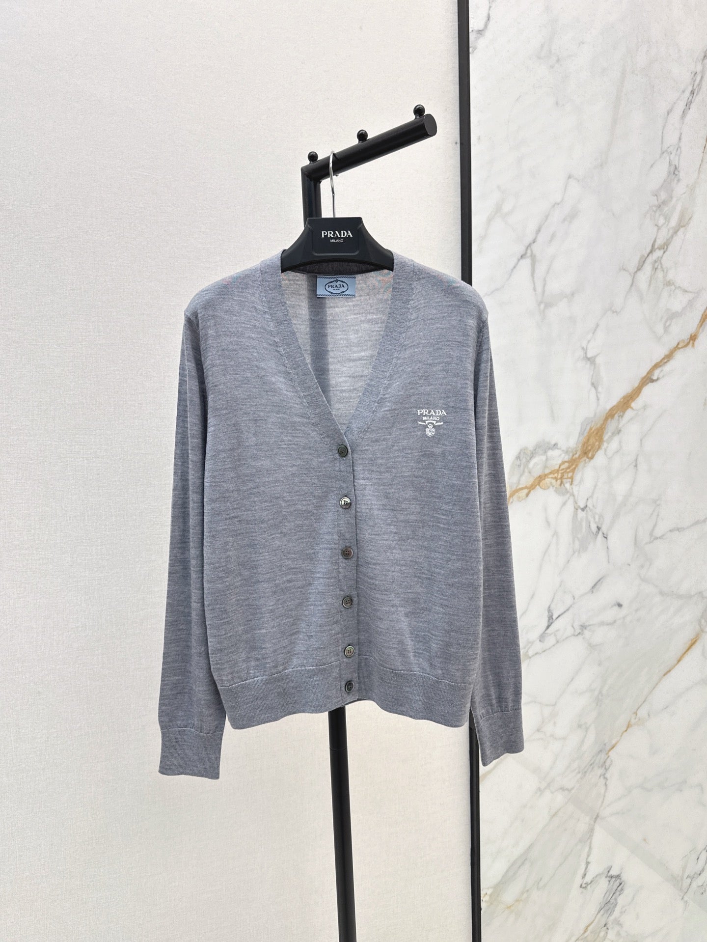 25ss knit cardigan