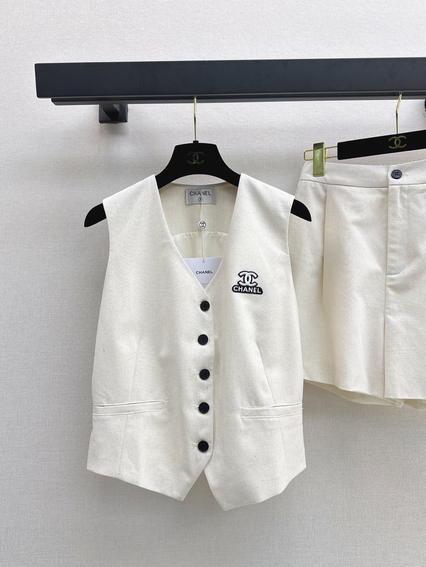 25ss vest short set