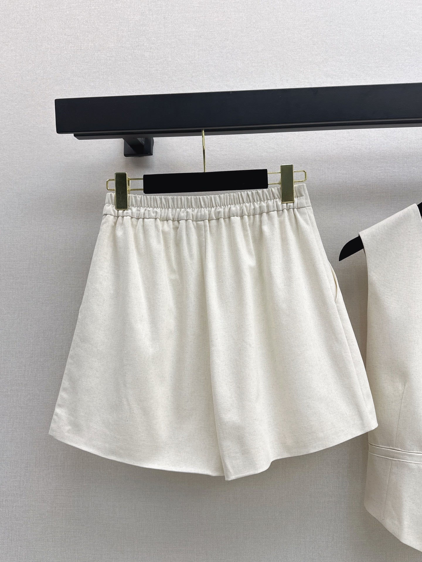 25ss vest short set