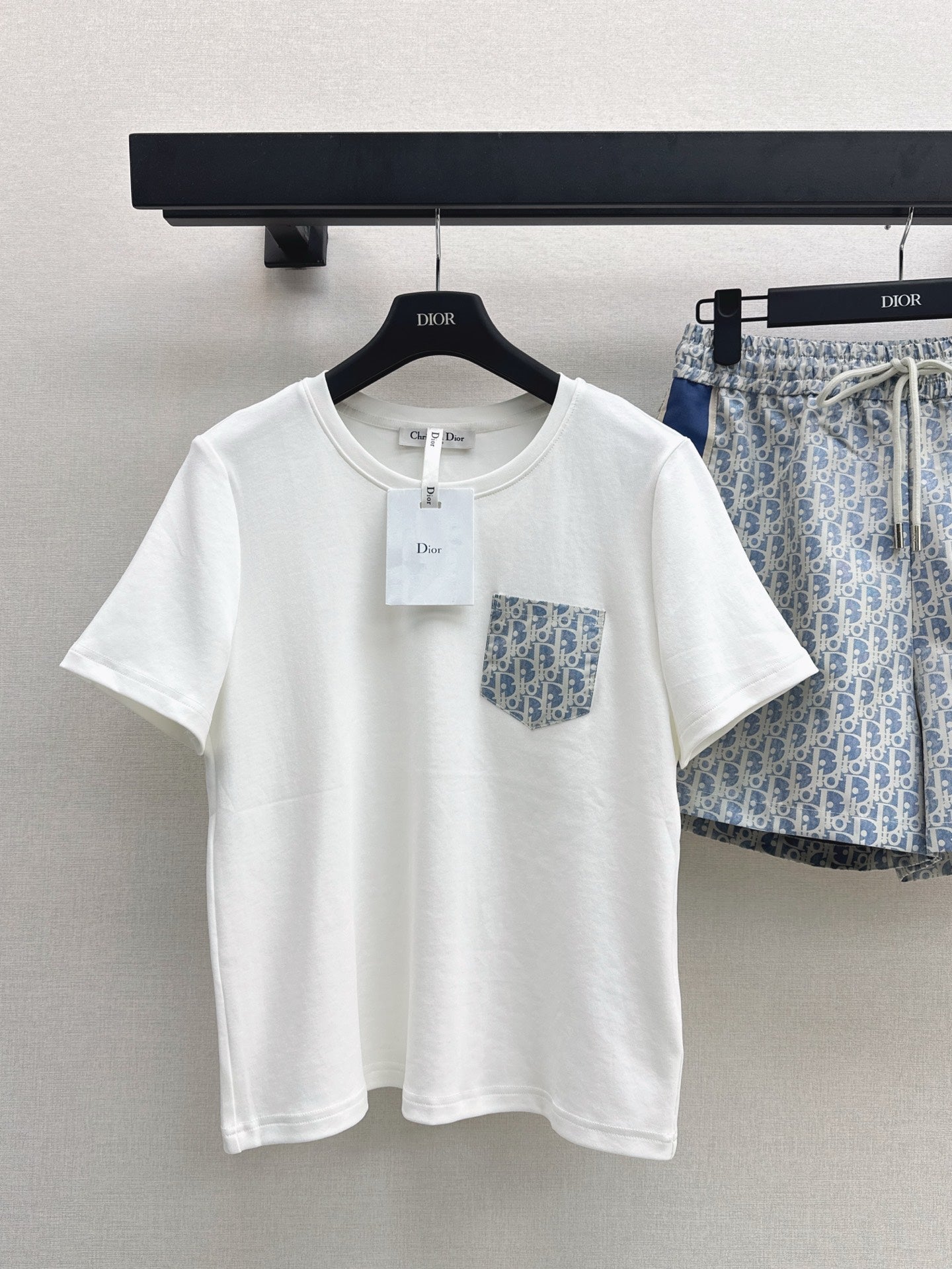 25ss tee short set