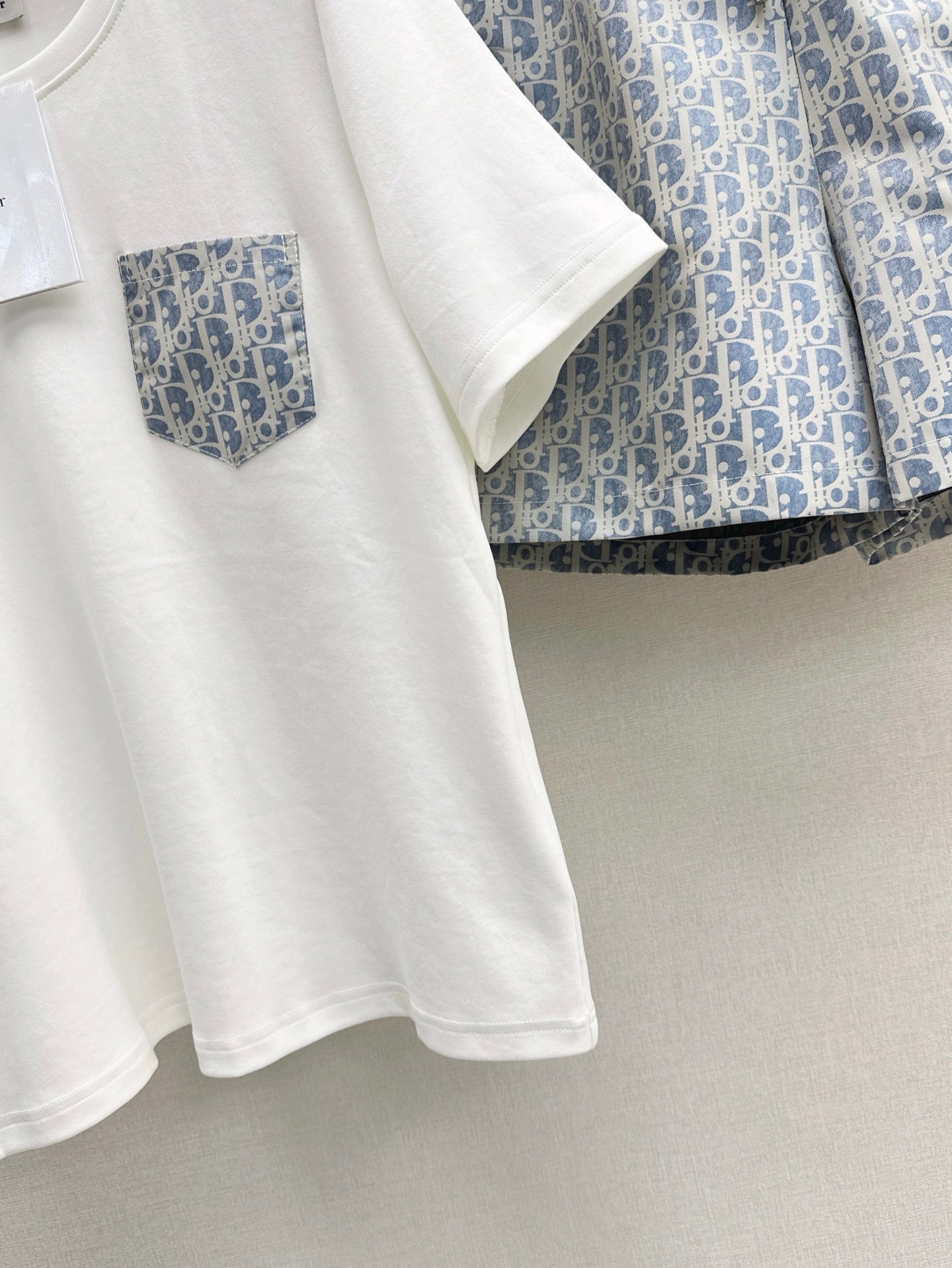 25ss tee short set