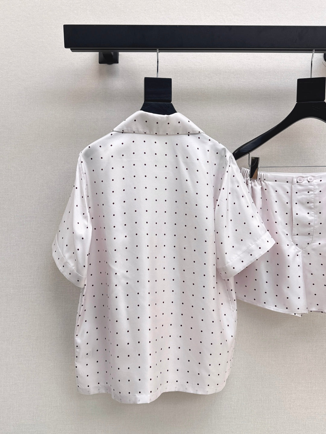 25ss Silk suit