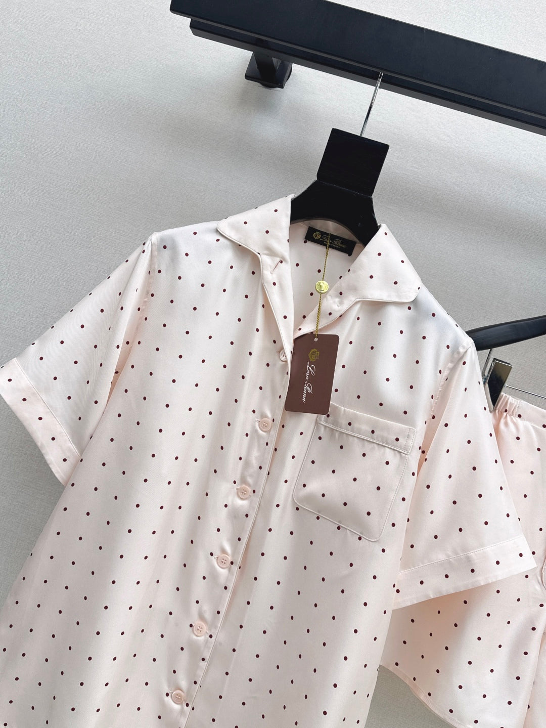 25ss Silk suit