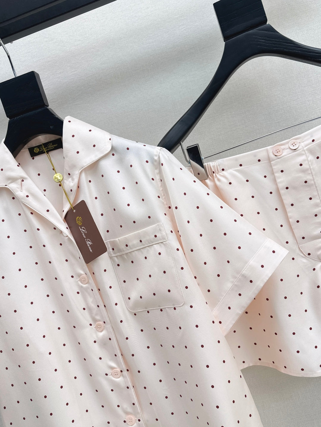 25ss Silk suit