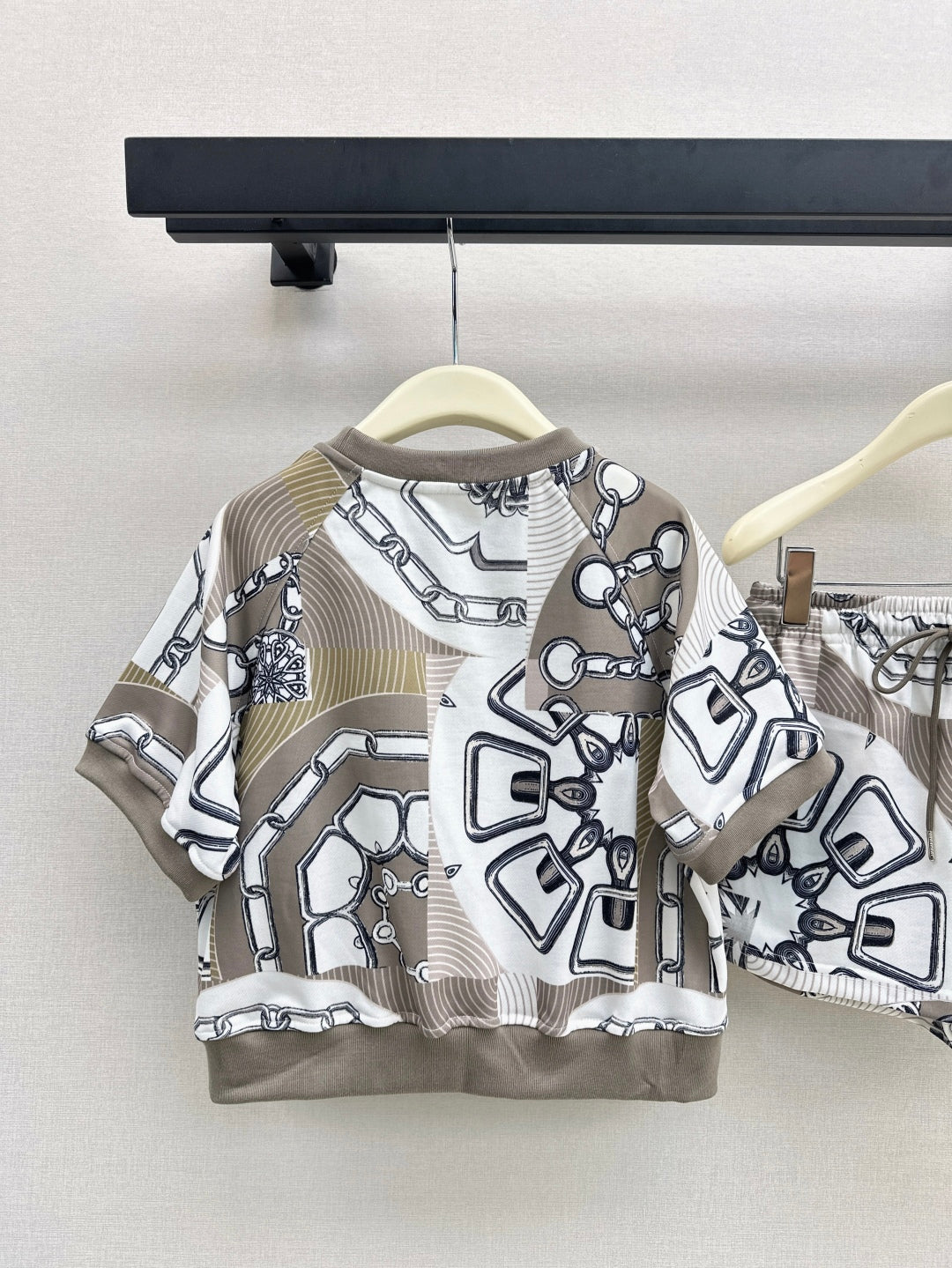 25ss tee shhort set