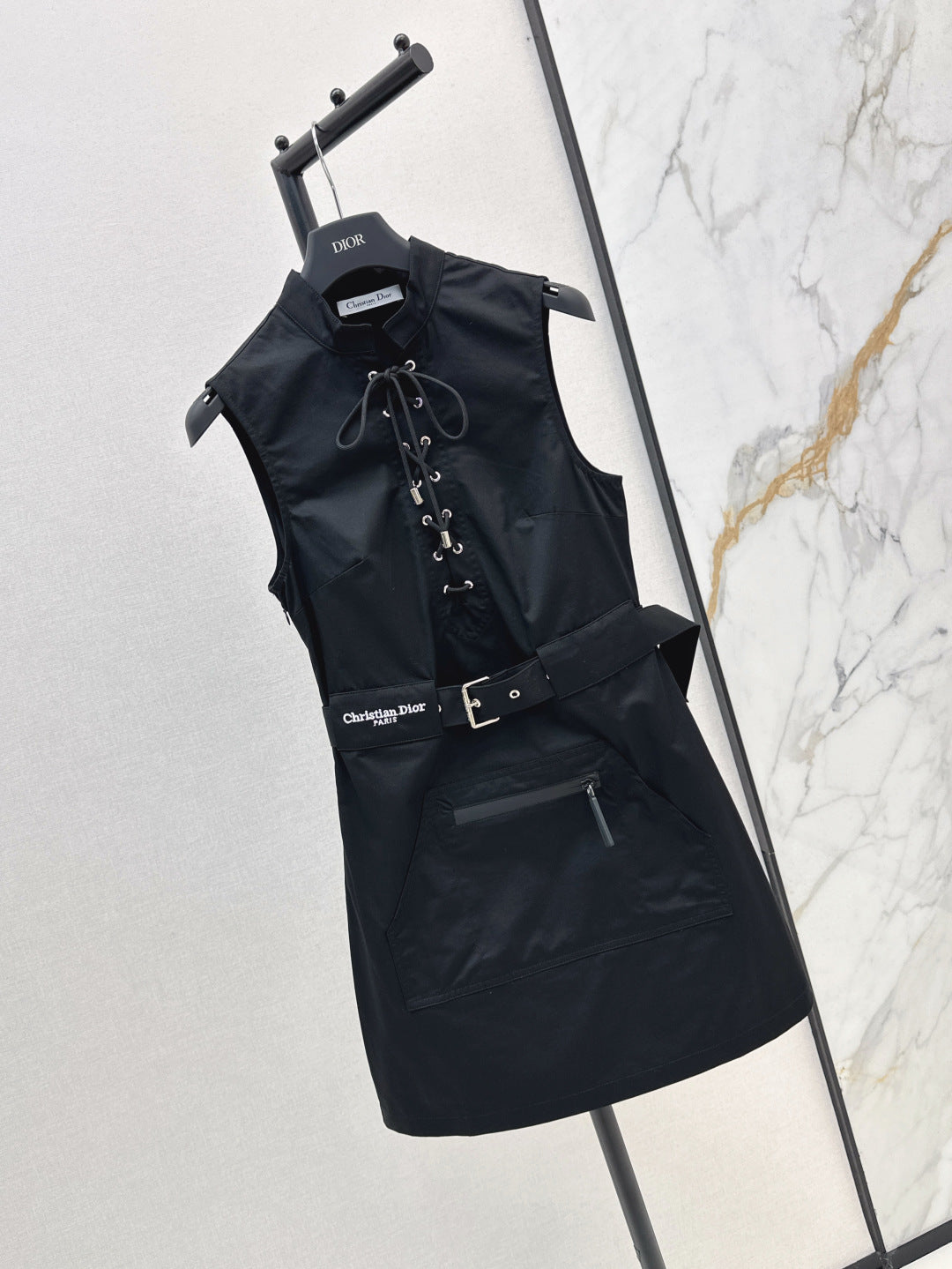 25SS sleeveless dress