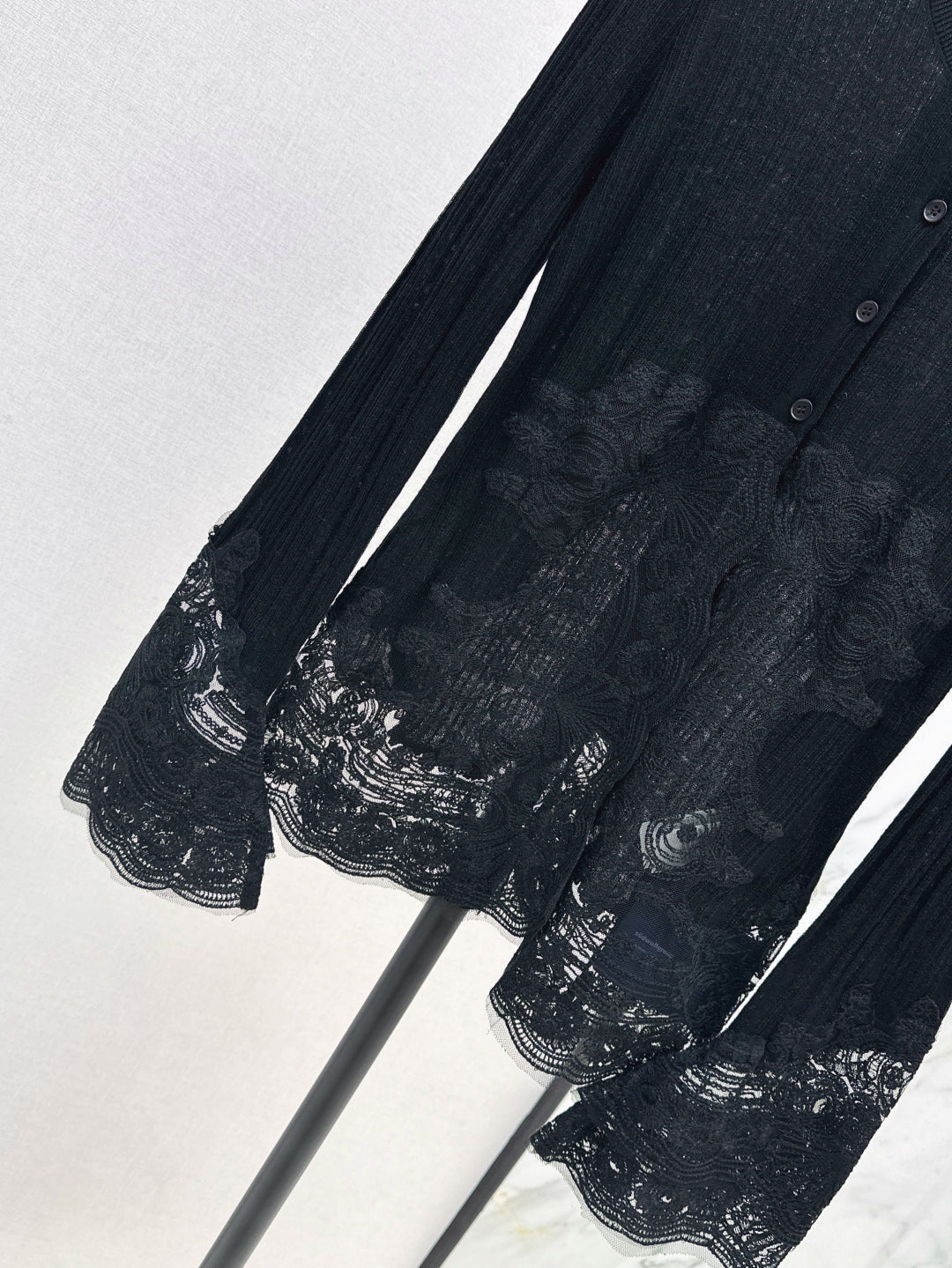 25fw lace cardigan