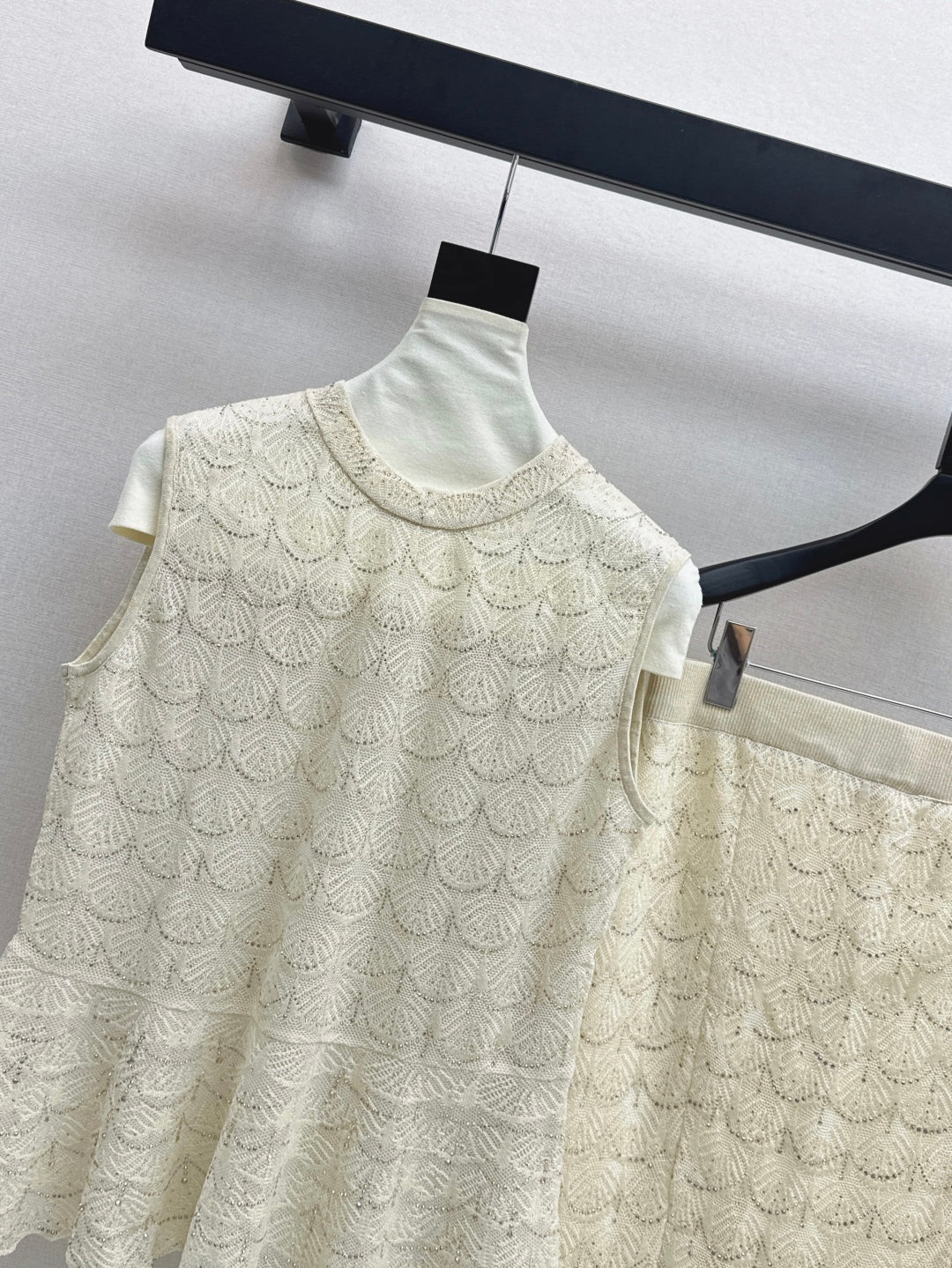 25ss beaded suit