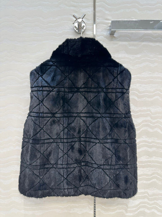 25fw sheepskin vest