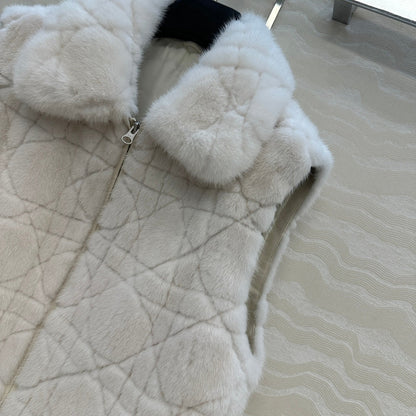 25fw sheepskin vest