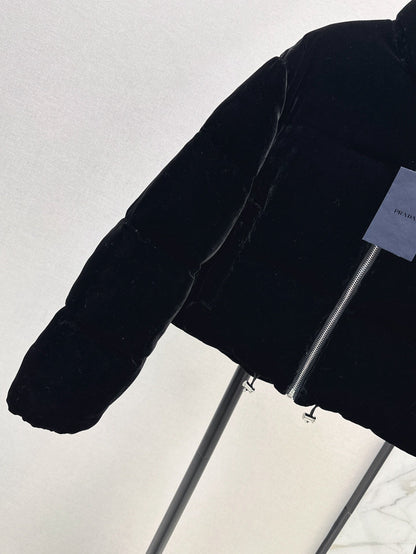 Short down jacket