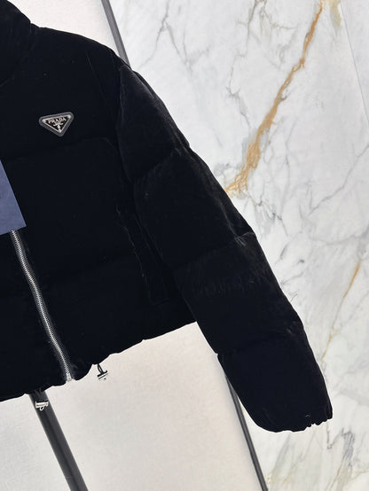 Short down jacket