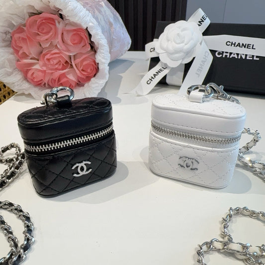 Mini crossbody earphone bag