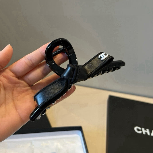 New hair clip