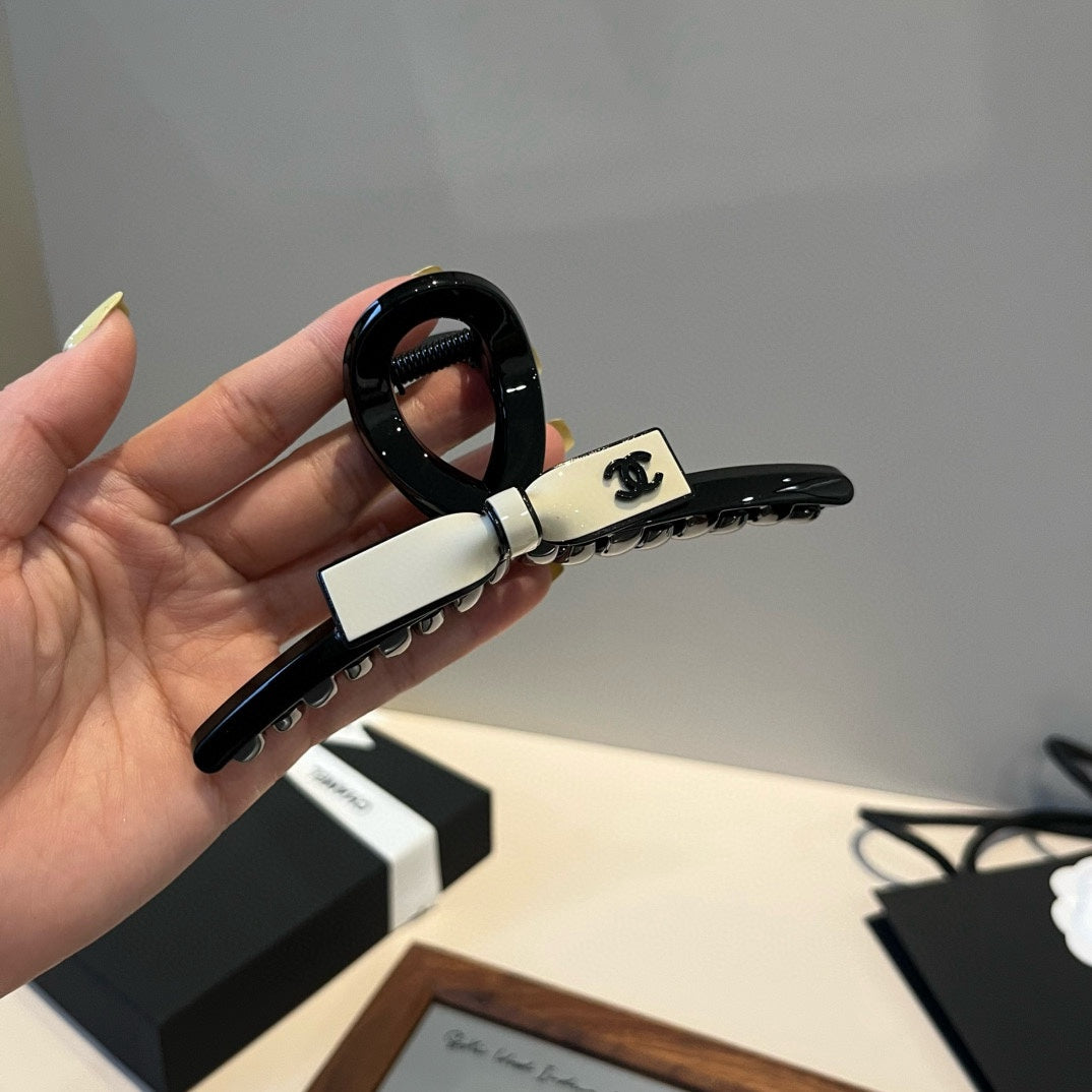 New hair clip